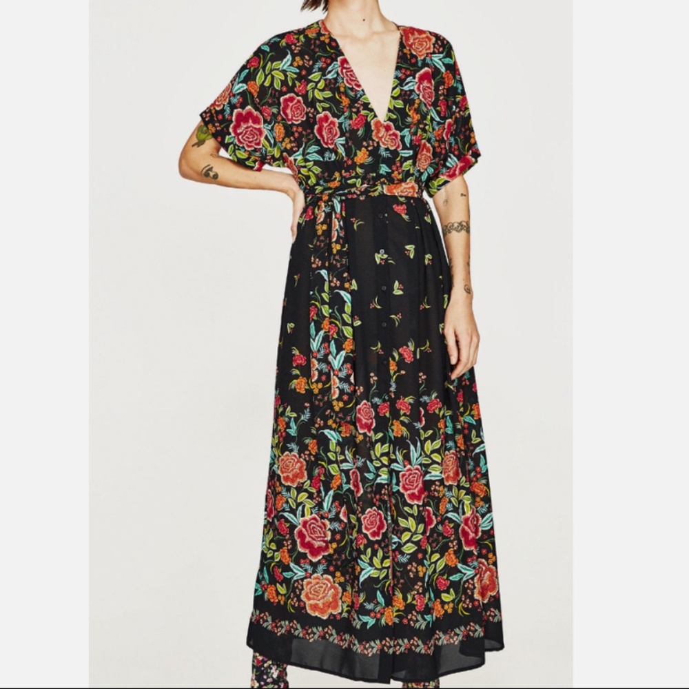 ZARA DRESS KIMONO FLORAL PRINT FLORAL PRINTED KAFTAN BLOUSON DRESS Size M